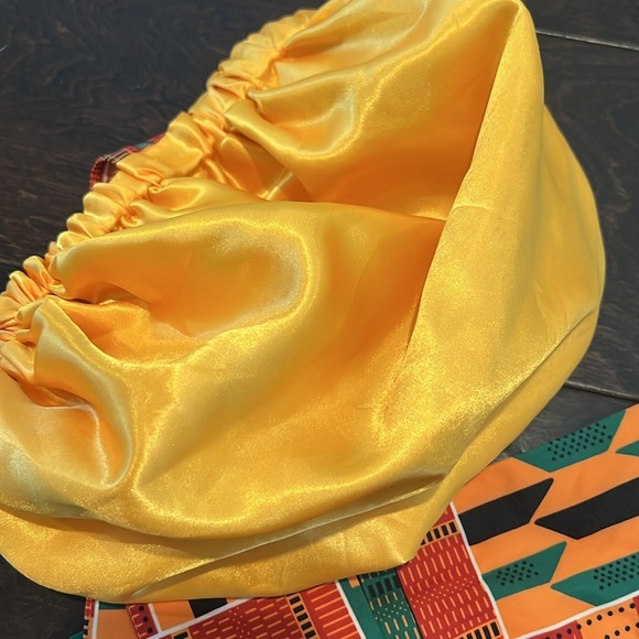 Ewafro satin lined printed head wrap - Picture 5 of 5